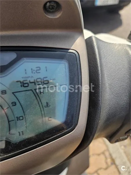 Piaggio Medley – Vista 2