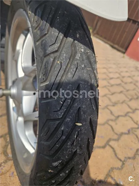 Piaggio Medley – Vista 7