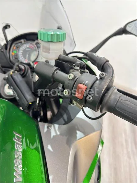 Kawasaki Z1000 SX – Vista 11