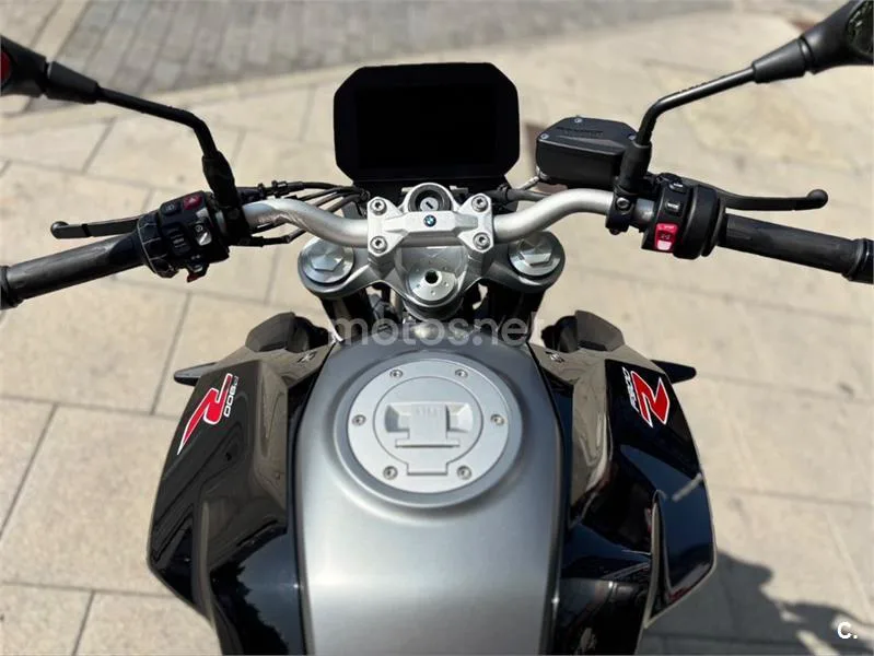 BMW F 900 R – Vista 15
