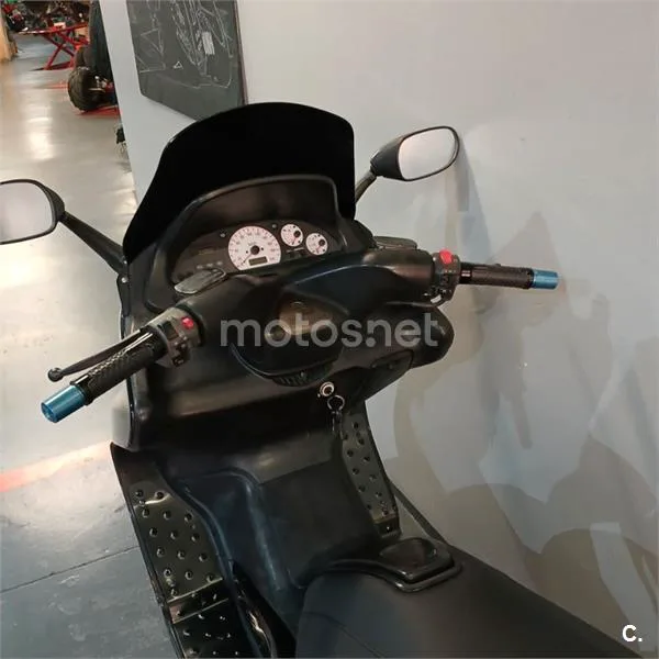 Yamaha TMAX 500 – Vista 8