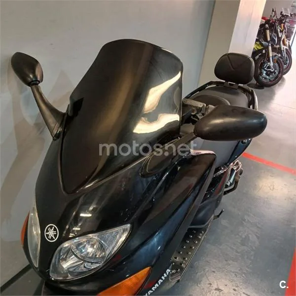 Yamaha TMAX 500 – Vista 9