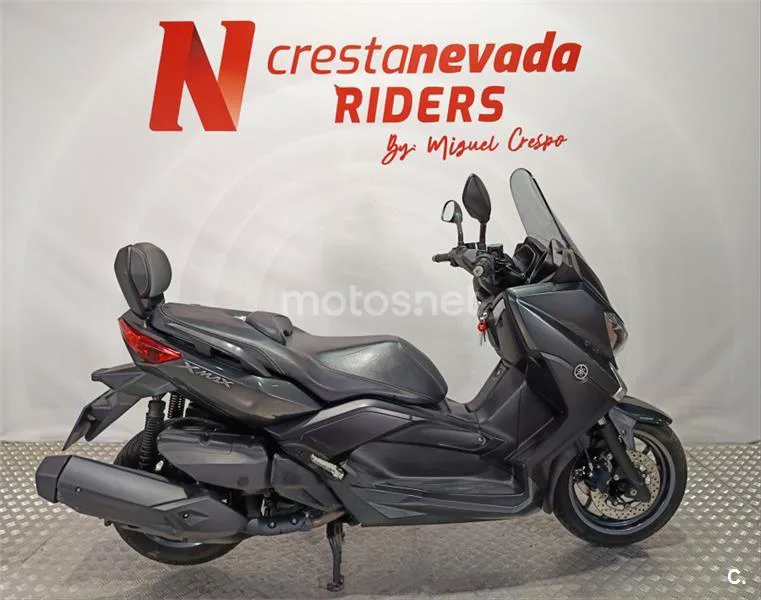 Yamaha XMAX 400 – Vista 11