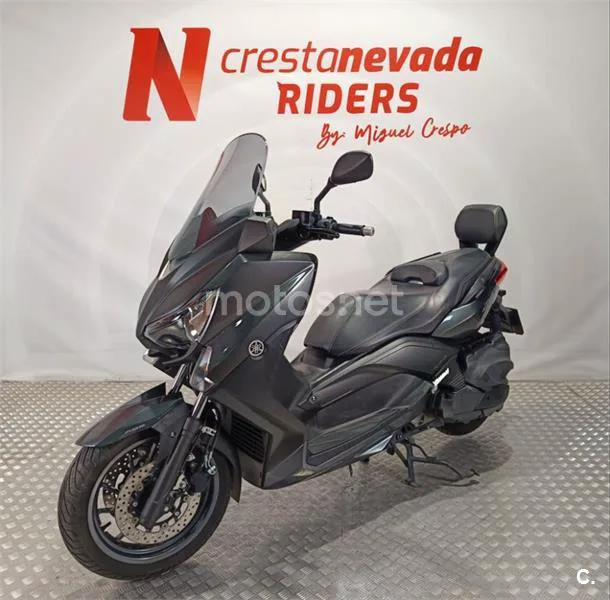Yamaha XMAX 400 – Vista 4