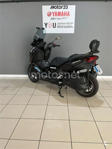 Yamaha XMAX 300 – Vista 8