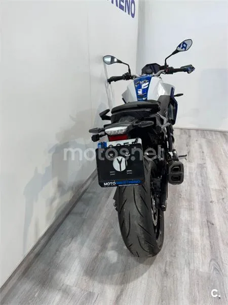 BMW F 900 R – Vista 8