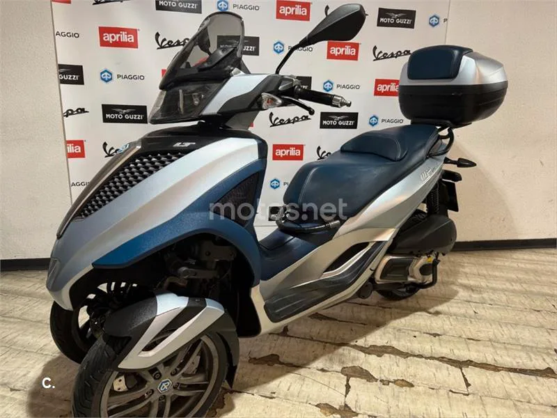 Piaggio MP3 Yourban 300 – Vista 4