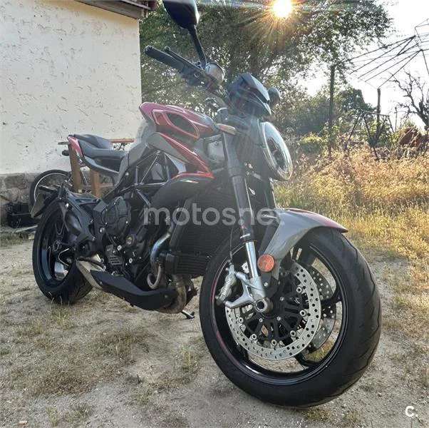MV Agusta Brutale – Vista 4