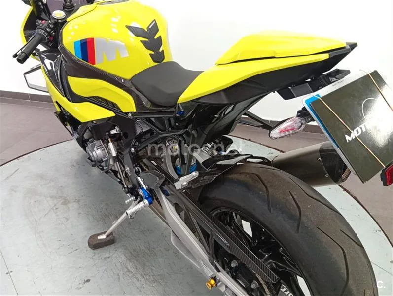 BMW M 1000 RR – Vista 13