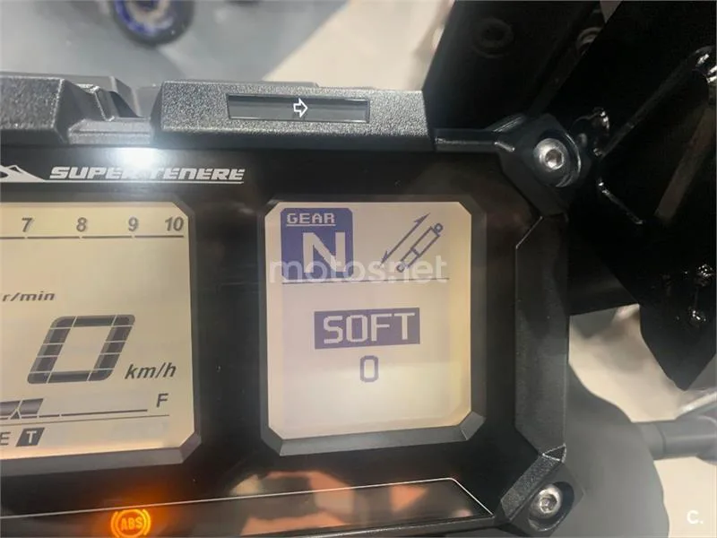 Yamaha XT 1200 ZE Super Ténéré – Vista 22