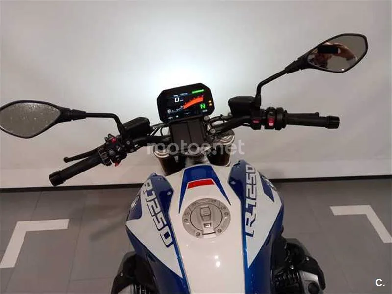 BMW R 1250 R – Vista 8