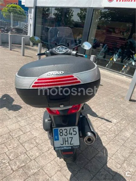 Yamaha X-City 250 – Vista 12