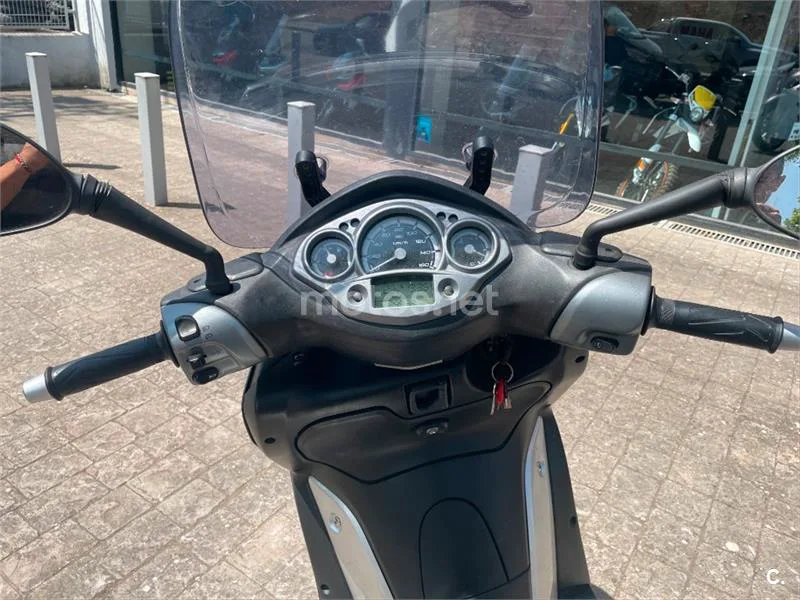 Yamaha X-City 250 – Vista 4