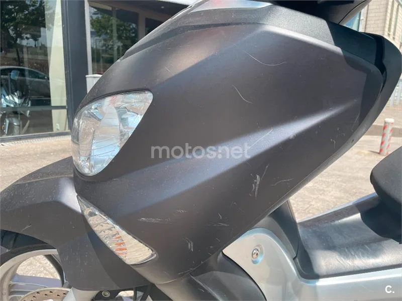 Yamaha X-City 250 – Vista 5