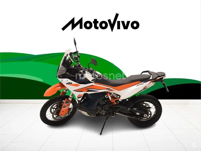 KTM 890 – Vista 6