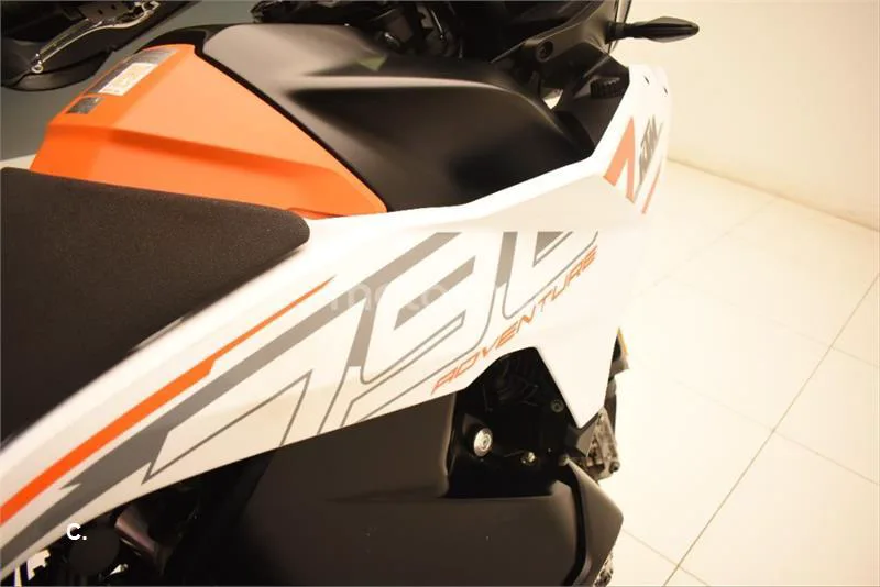 KTM 790 – Vista 11