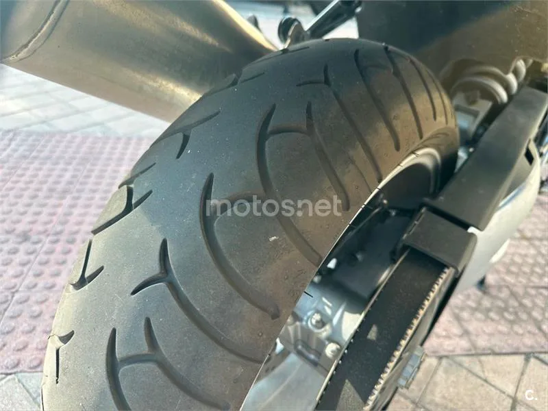 BMW F 800 ST – Vista 12