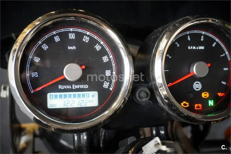 Royal Enfield Interceptor 650 – Vista 12