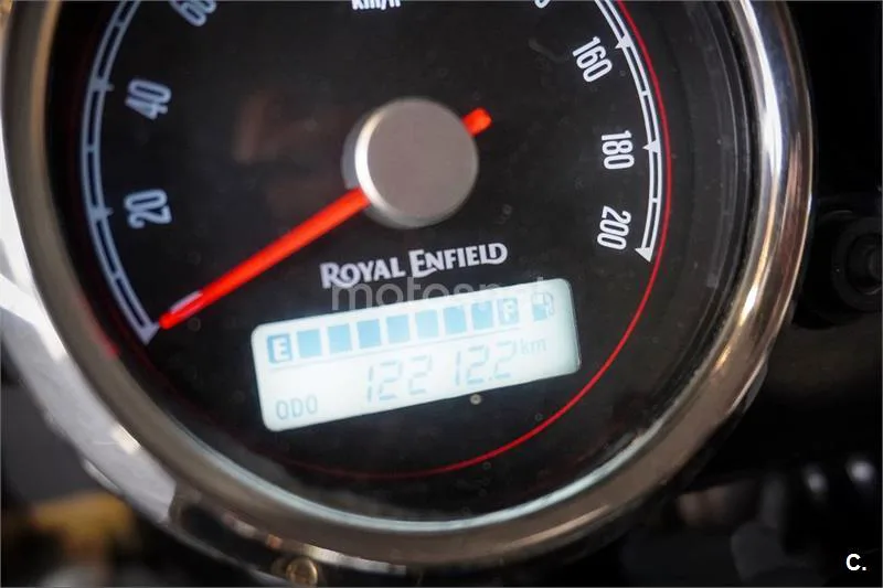 Royal Enfield Interceptor 650 – Vista 13