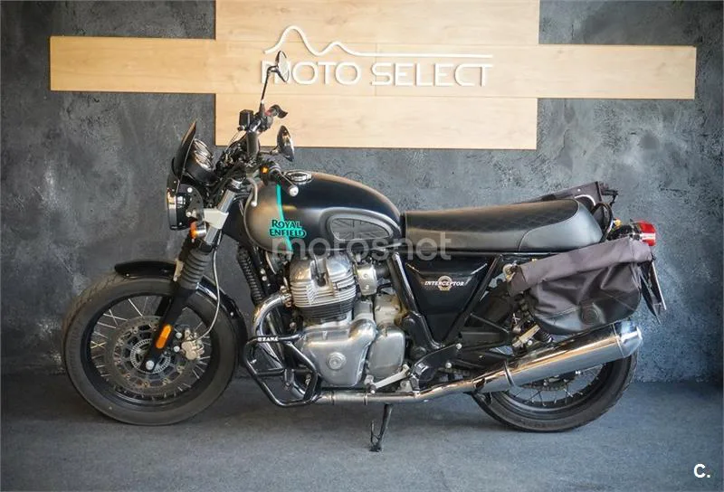 Royal Enfield Interceptor 650 – Vista 8