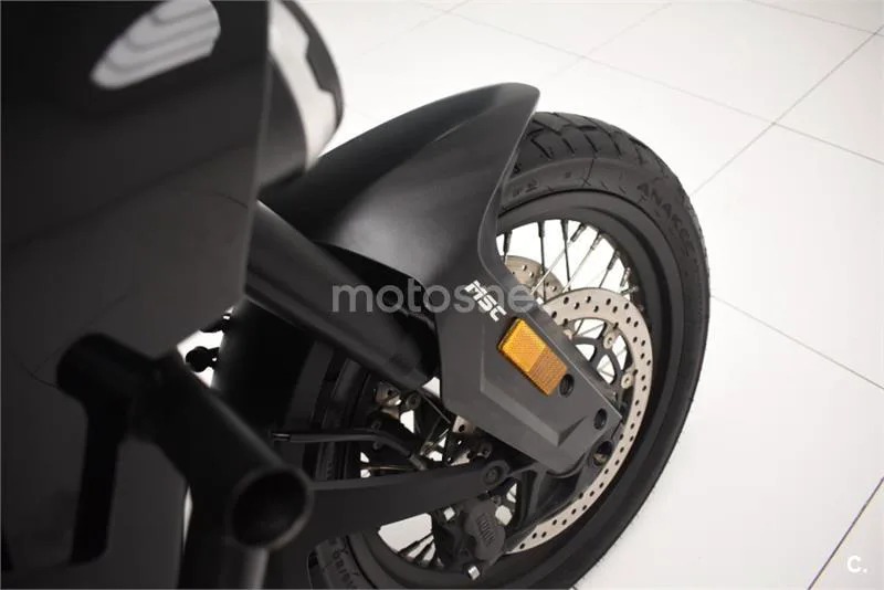 CFMOTO 800MT – Vista 12