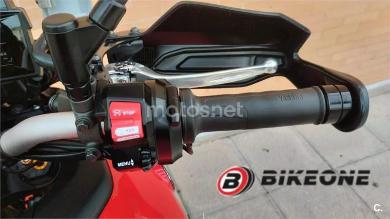 Yamaha Tracer 9 – Vista 9