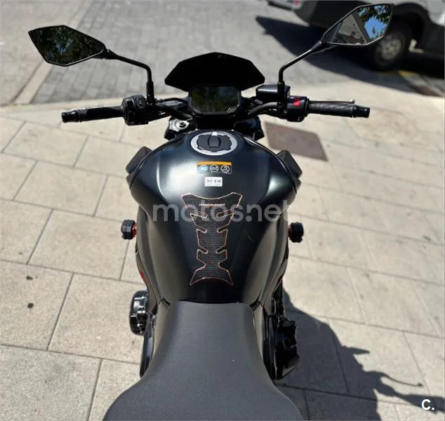 Kawasaki Z900 – Vista 12
