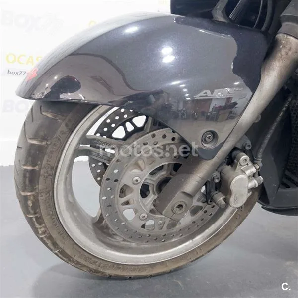 Suzuki Burgman 650 Executive – Vista 9