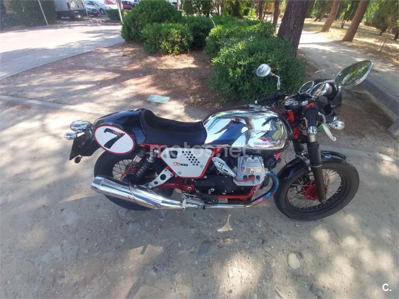 Moto Guzzi V7 CLUBMAN RACER – Vista 2