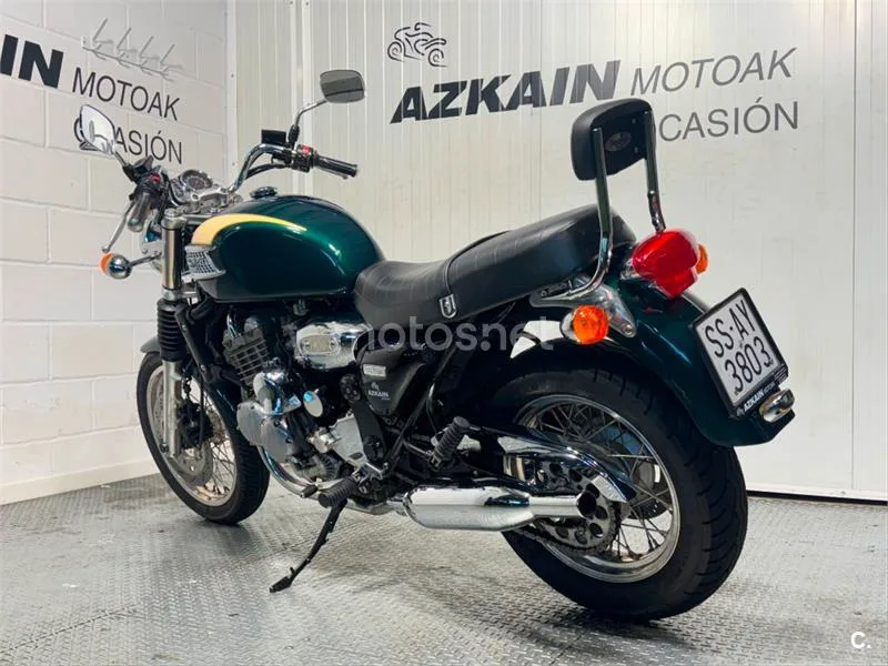 Triumph Thunderbird 900 – Vista 4
