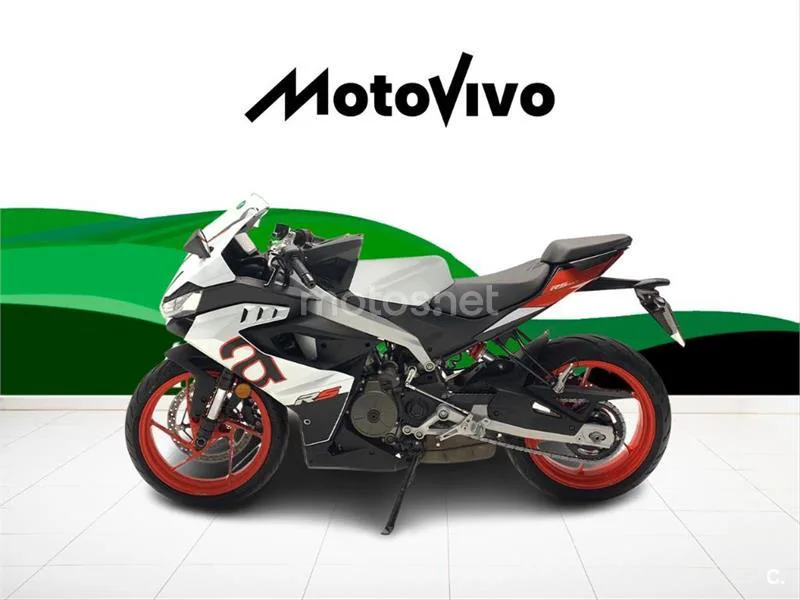 Aprilia RS 457 – Vista 7