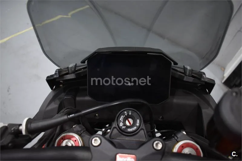 Aprilia Tuono V4 1100 – Vista 12