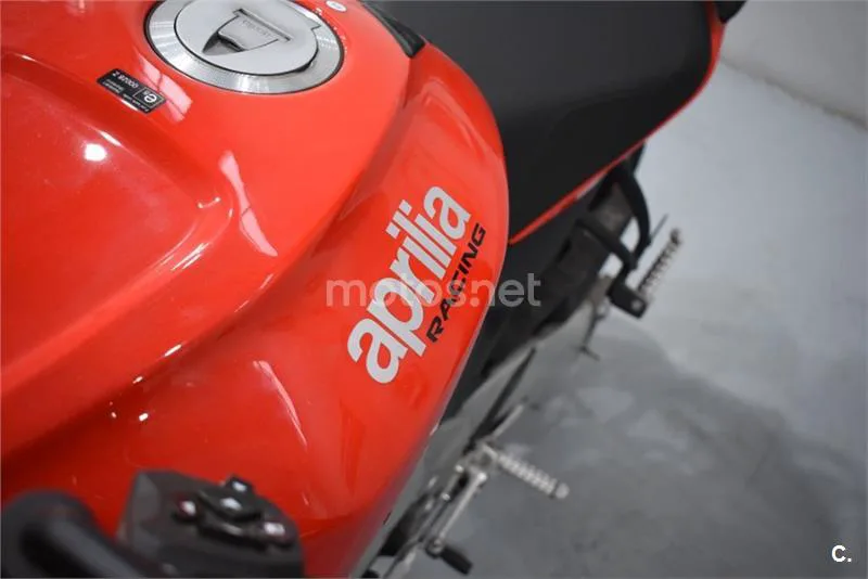 Aprilia Tuono V4 1100 – Vista 10