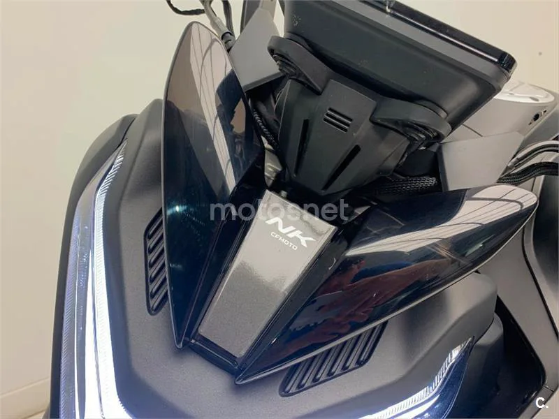 CFMOTO 800 NK Advanced – Vista 12