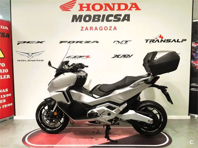Honda Forza 750 – Vista 4