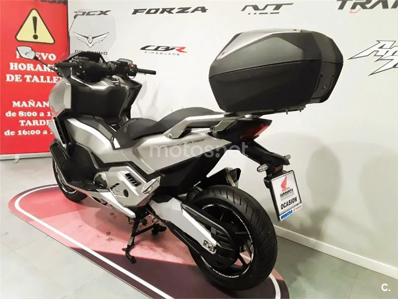 Honda Forza 750 – Vista 6