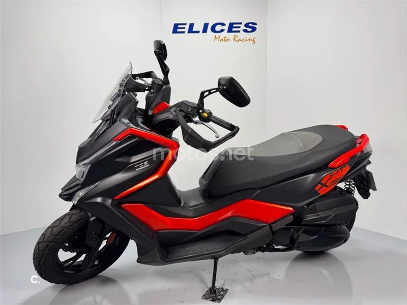 Kymco DTX 350 – Vista 10