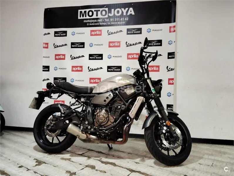 Yamaha XSR 700 – Vista 4