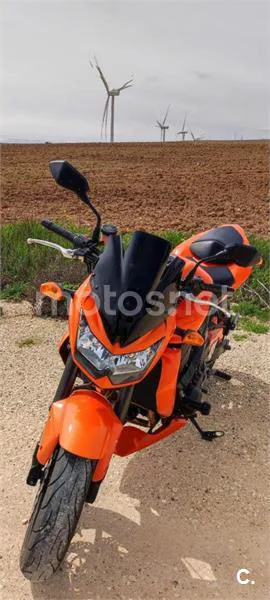 Kawasaki Z 750 – Vista 6