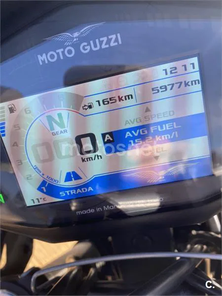 Moto Guzzi V 85 TT – Vista 6