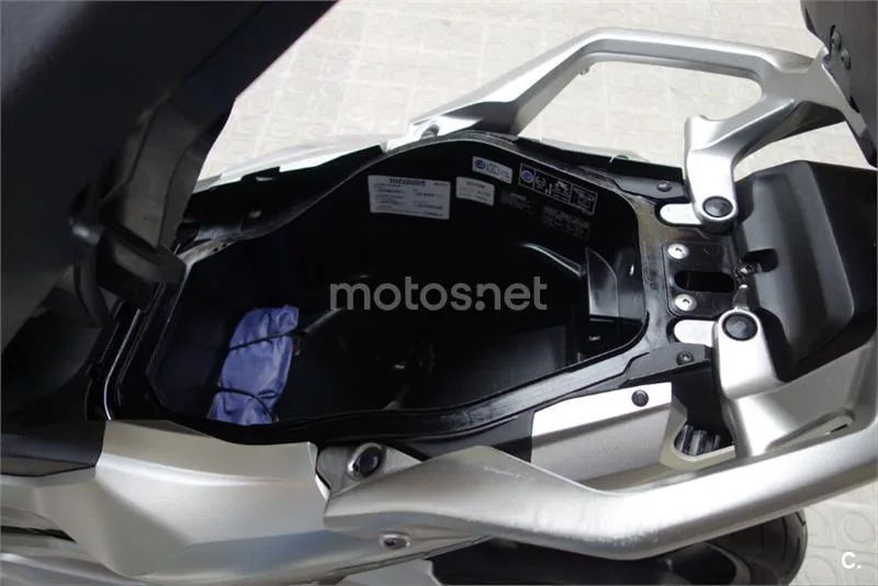Honda Forza 750 – Vista 11