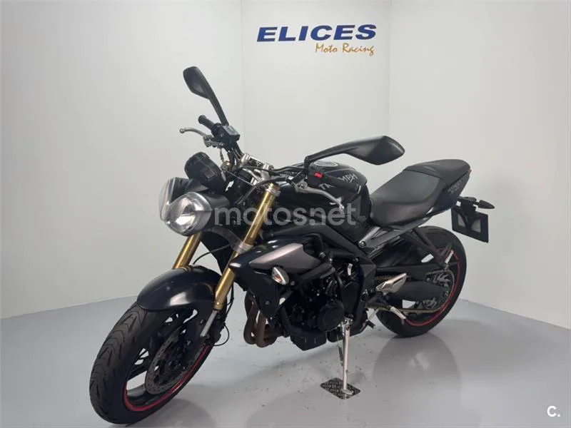 Triumph Street Triple – Vista 12