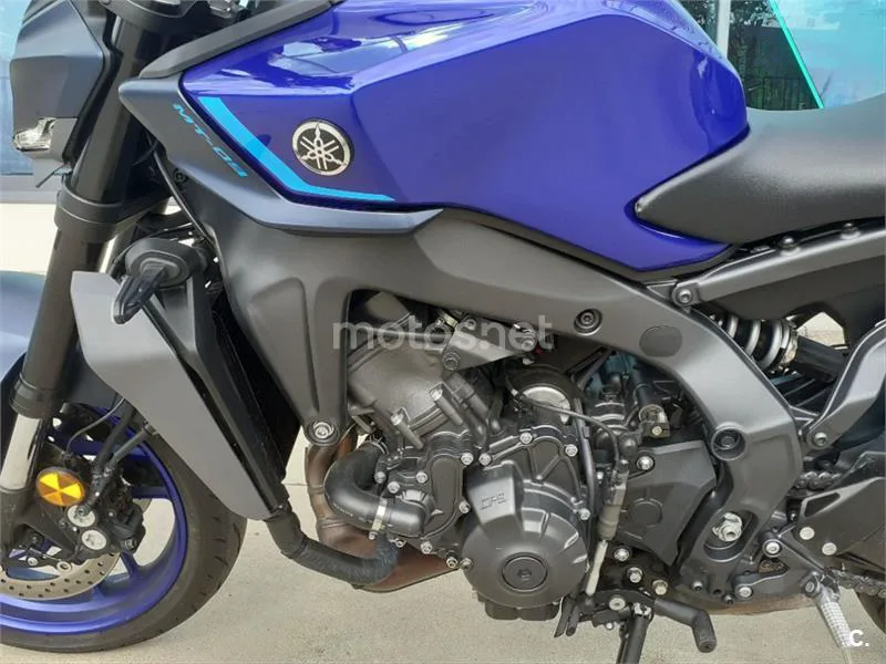 Yamaha MT-09 – Vista 10