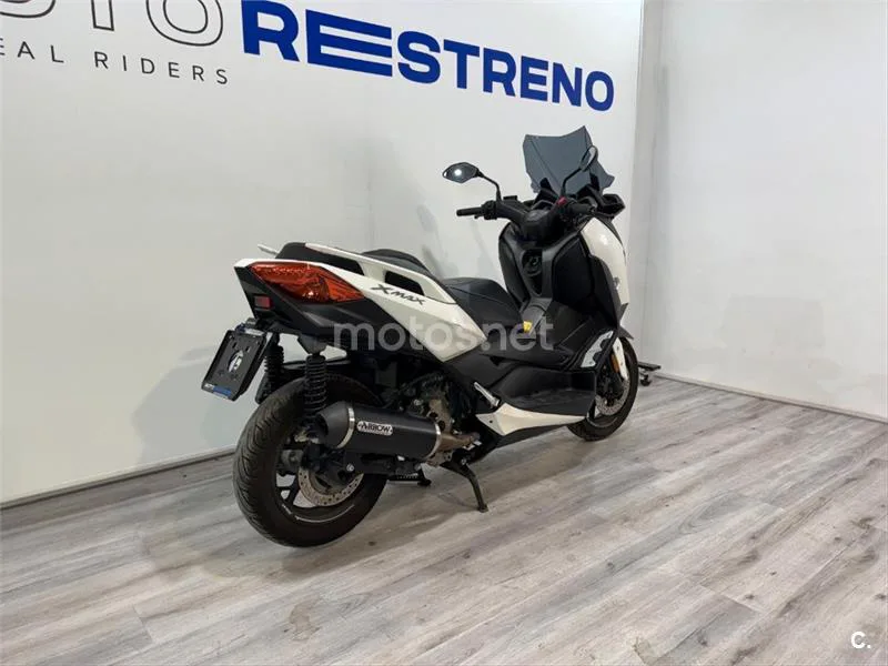 Yamaha XMAX 300 – Vista 3