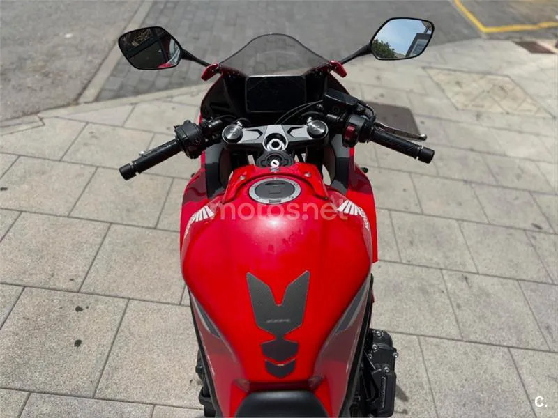 Honda CBR 650 R – Vista 14