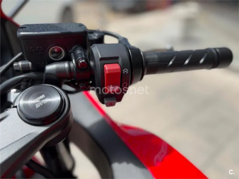 Honda CBR 650 R – Vista 18