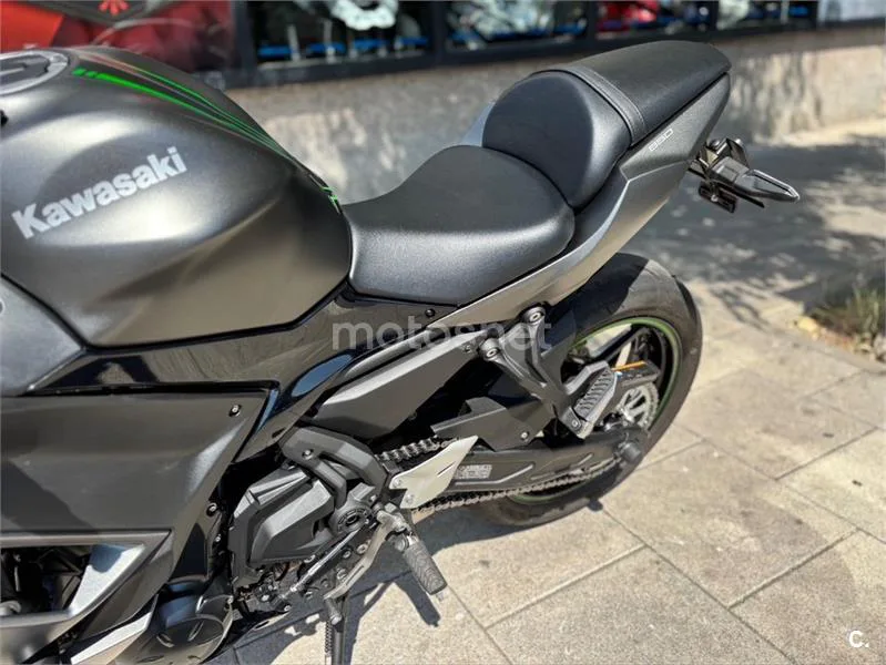 Kawasaki Ninja 650 – Vista 6