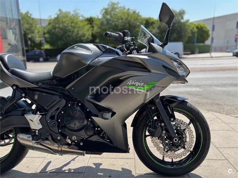 Kawasaki Ninja 650 – Vista 9