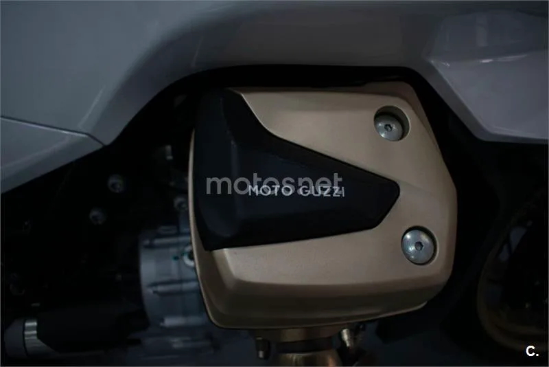 Moto Guzzi V100 Mandello – Vista 13