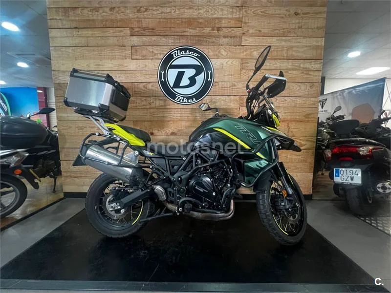 Benelli TRK 702 X – Vista 13